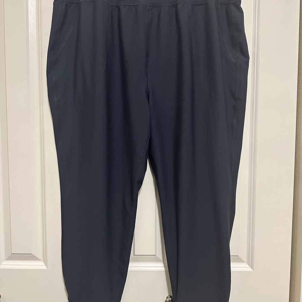 Old Navy Active Women’s Dark Gray High Rise Joggers